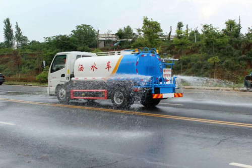 5噸環(huán)衛(wèi)灑水車 5噸環(huán)衛(wèi)灑水車