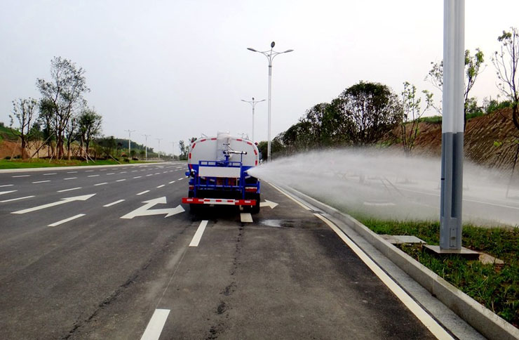 灑水車售價(jià),灑水車出售價(jià)格報(bào)價(jià),程力集團(tuán)公司 灑水車售價(jià),灑水車出售價(jià)格報(bào)價(jià),程力集團(tuán)公司